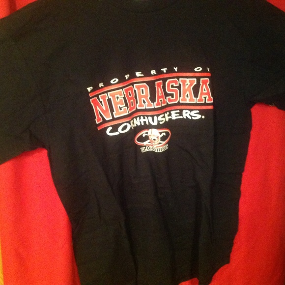 Nebraska Cornhuskers tshirt - Picture 1 of 3